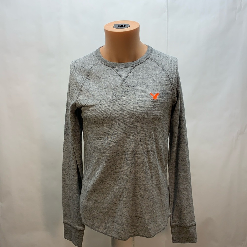 AEO Heritage classic fit men’s thermal shirt long sleeve gray medium